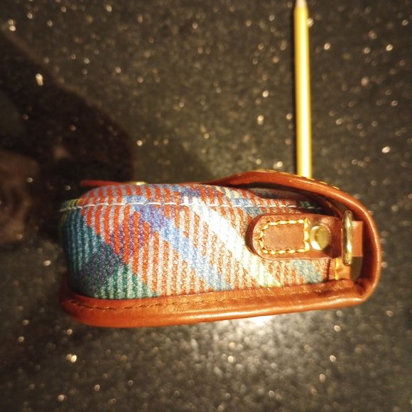 Dooney & Bourke Tartan plaid wristlet -WITHOUT STRAP - Picture 3 of 5